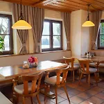 Landgasthof Schwarzberg Otel Inzell