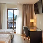 Landgasthof Schwarzberg Otel