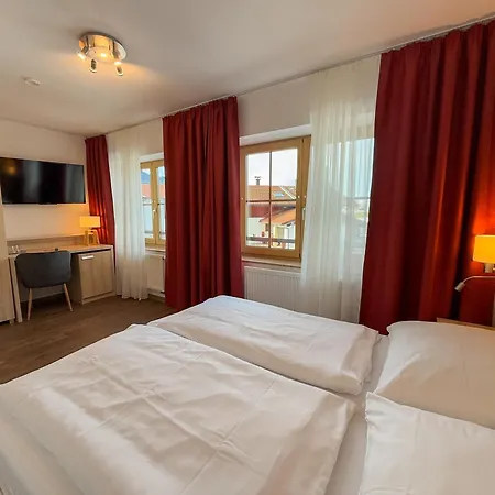 Landgasthof Schwarzberg Otel