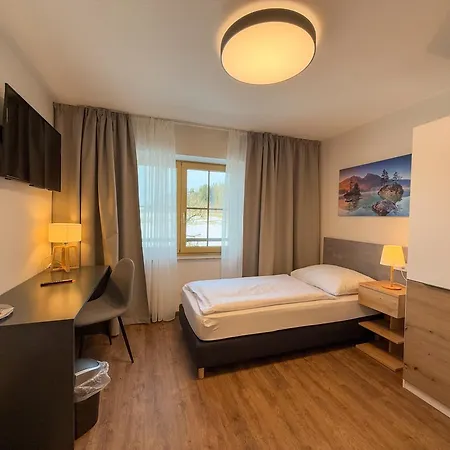 Landgasthof Schwarzberg Szálloda 3*